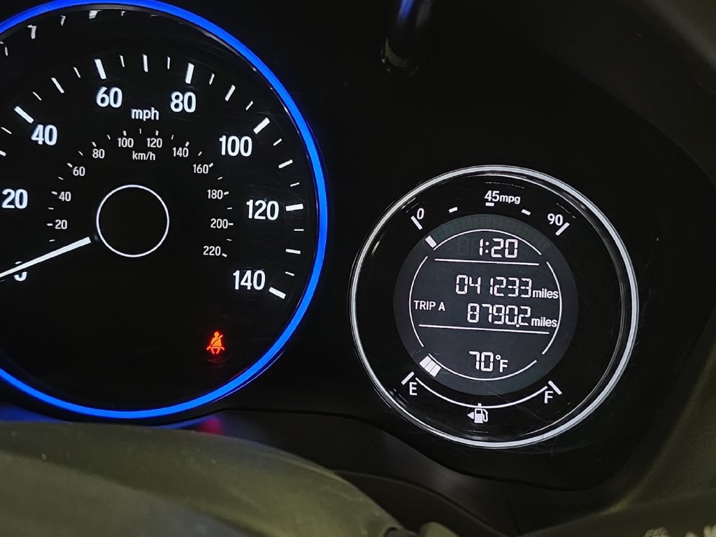 Used 2016 Honda HR-V LX image 17