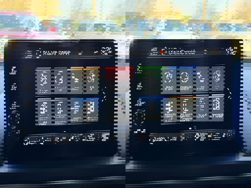 Used 2025 Honda Pilot Touring image 26