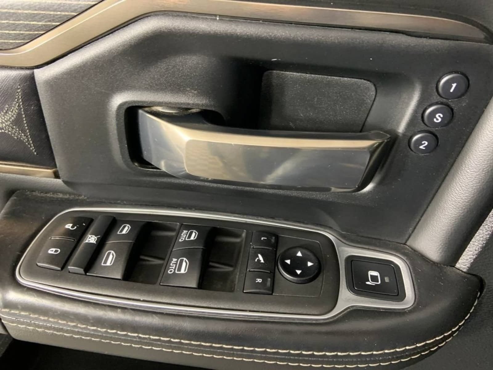 Used 2021 RAM 3500 Limited AWD/4WD image 24