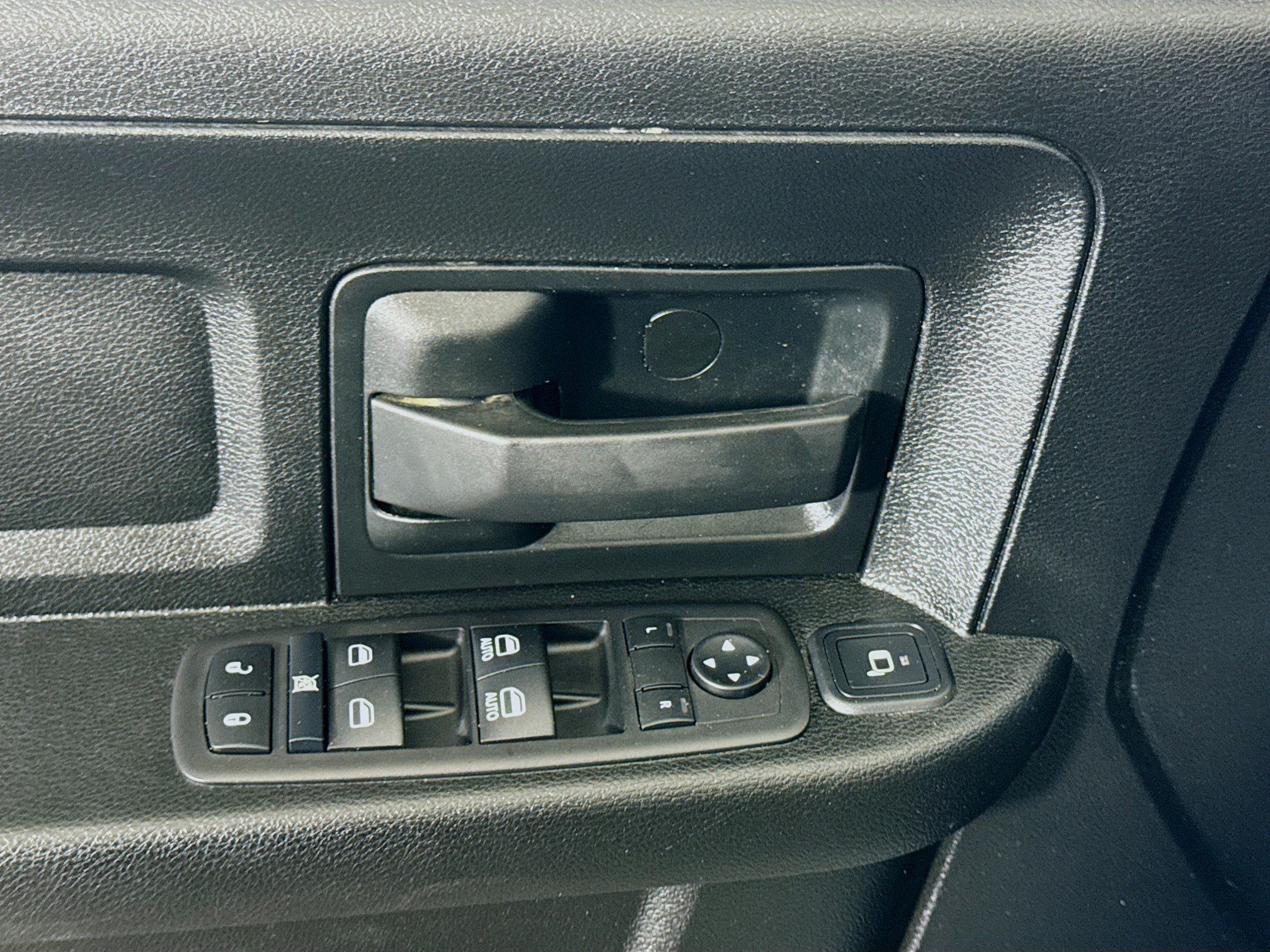 Used 2024 RAM 2500 Tradesman w/ Safety Group AWD/4WD image 24