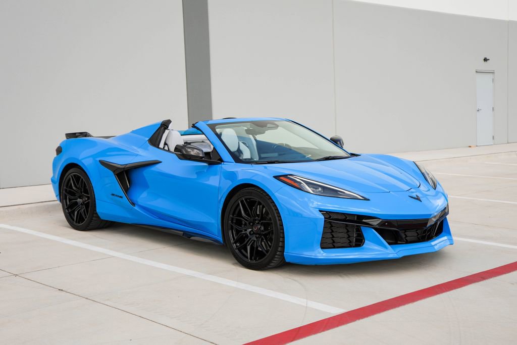 Used 2025 Chevrolet Corvette Z06 w/ Battery Protection Package RWD image 26