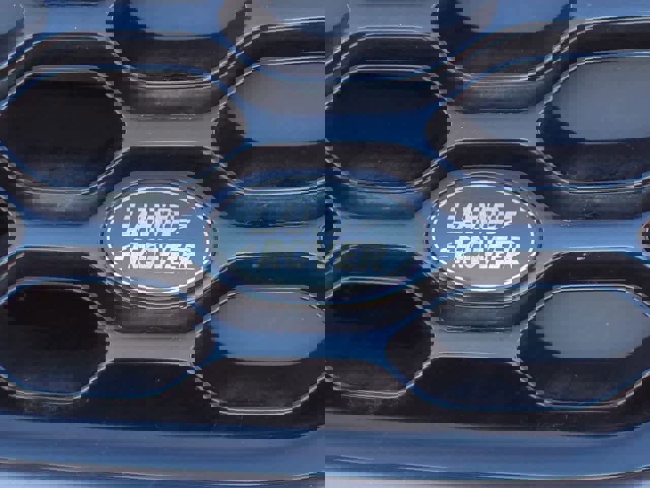 Used 2023 Land Rover Discovery S R-Dynamic image 10