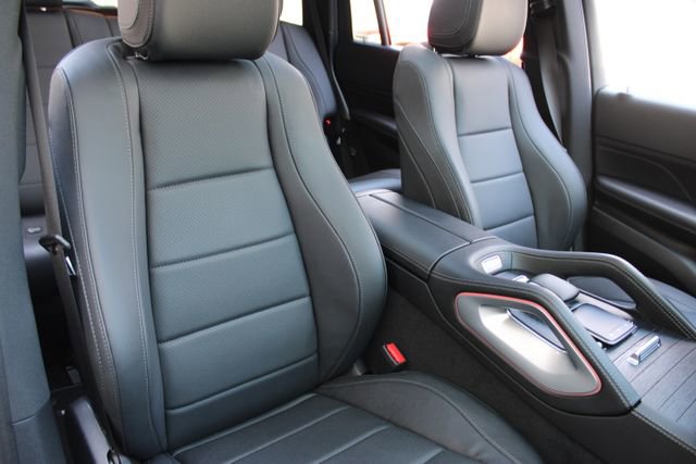 Used 2024 Mercedes-Benz GLS 450 4MATIC w/ AMG Line Exterior image 13