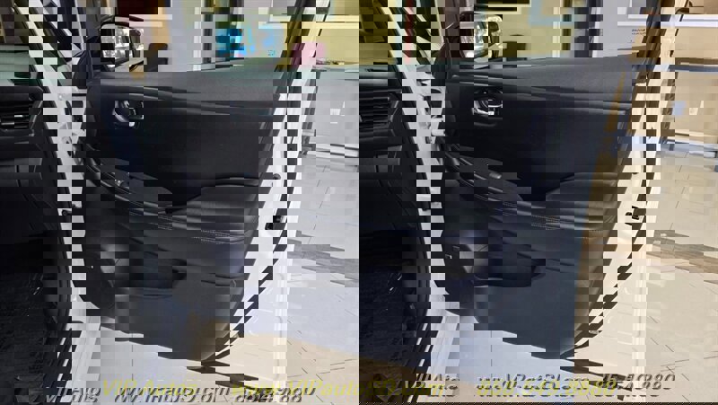 Used 2018 Nissan Leaf SL w/ SL Technology Package image 12