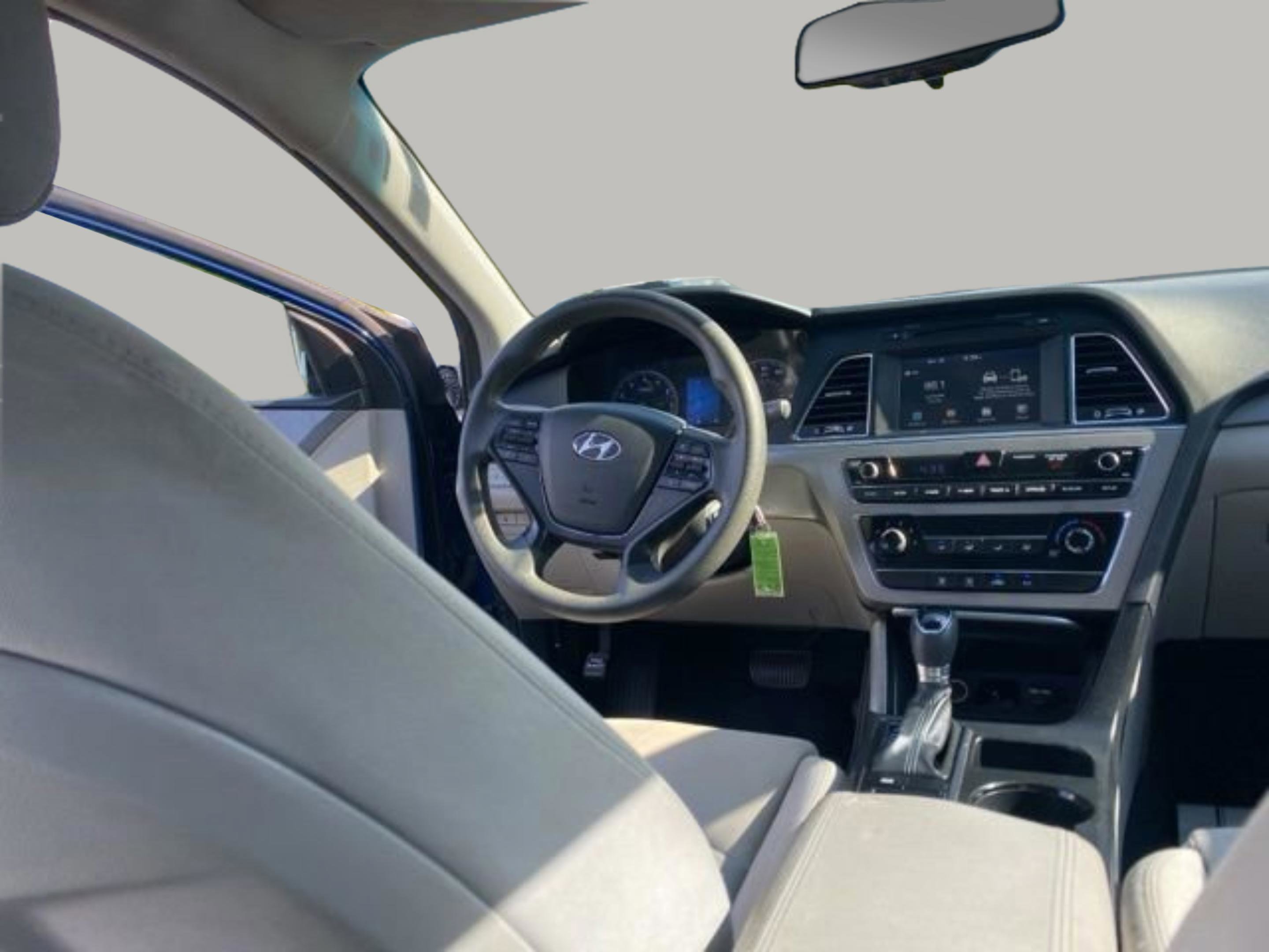 Used 2017 Hyundai Sonata SE FWD image 8