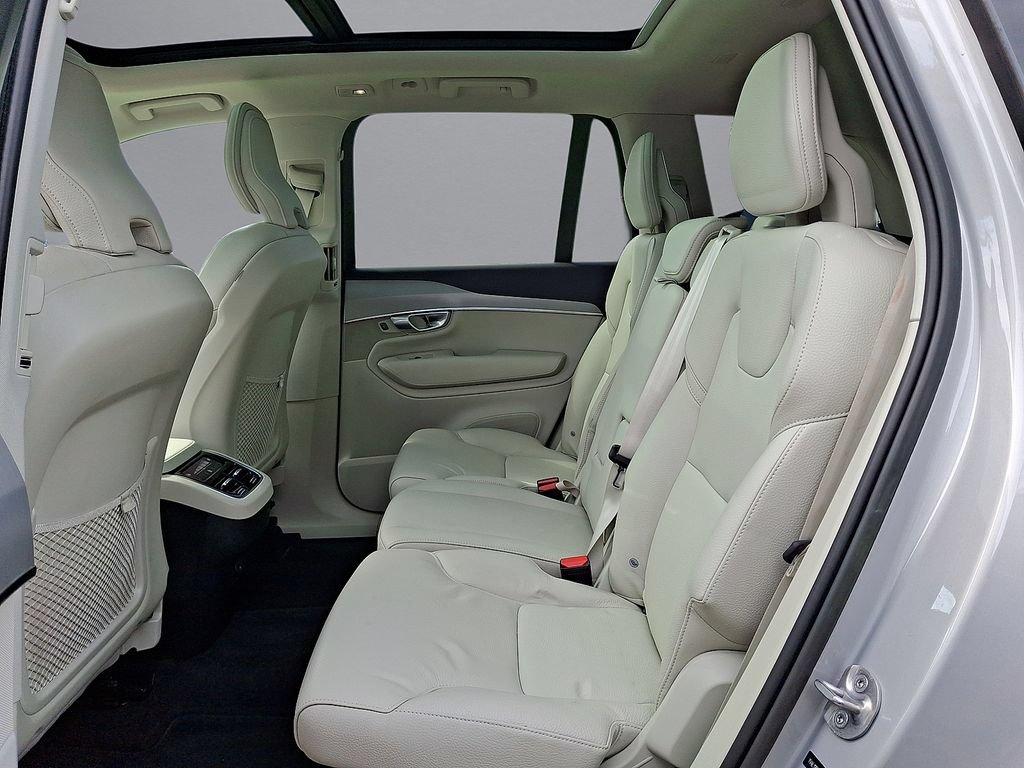 Used 2023 Volvo XC90 B5 Core w/ Protection Package Premier AWD/4WD image 26