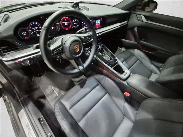 Used 2022 Porsche 911 Carrera RWD image 10