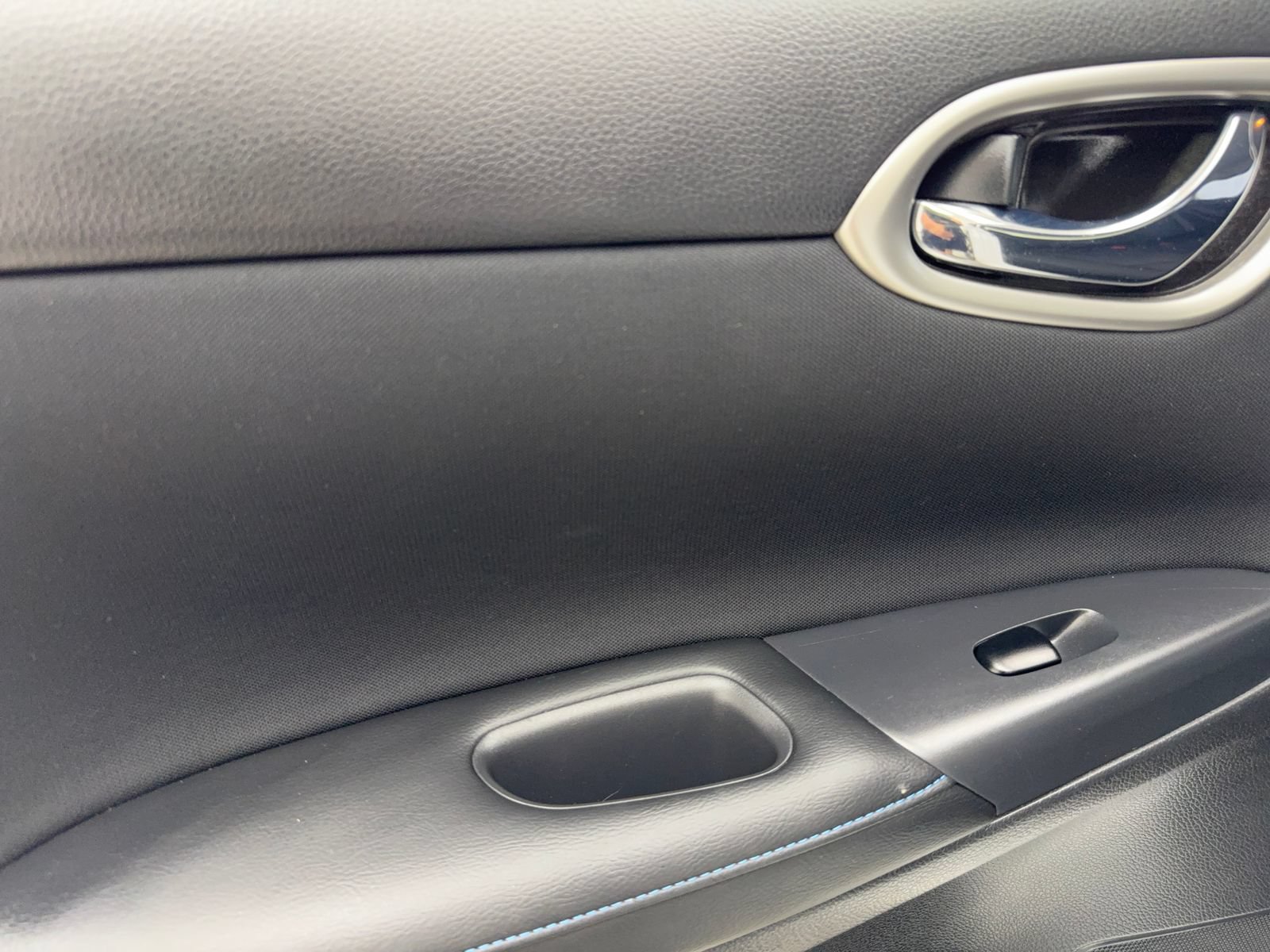 Used 2017 Nissan Sentra SR FWD image 37