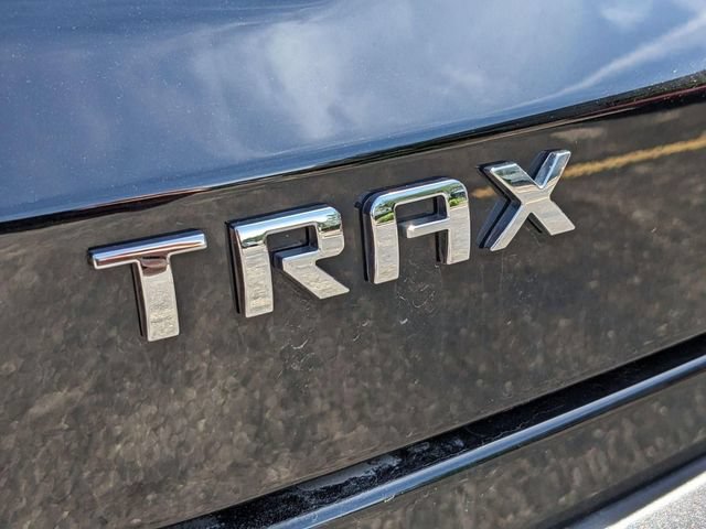 Used 2025 Chevrolet Trax LT FWD image 10