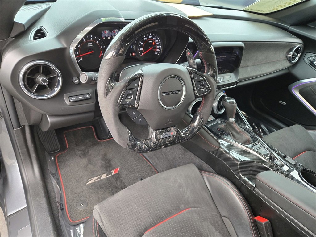 Used 2019 Chevrolet Camaro ZL1 image 10