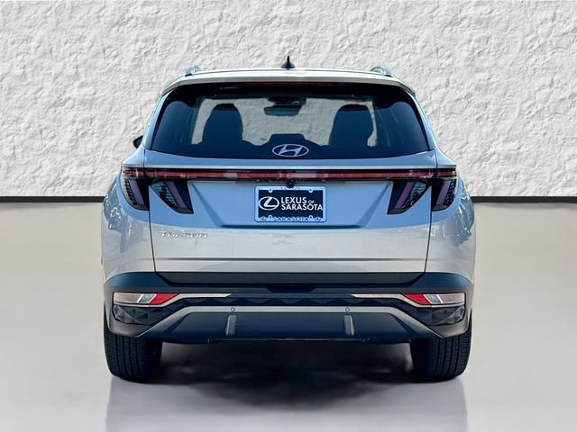 Used 2022 Hyundai Tucson Limited w/ Cargo Package FWD image 4