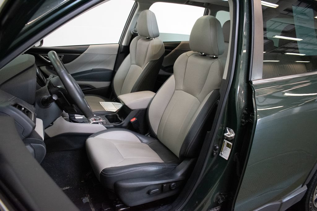Used 2023 Subaru Forester Limited AWD/4WD image 20