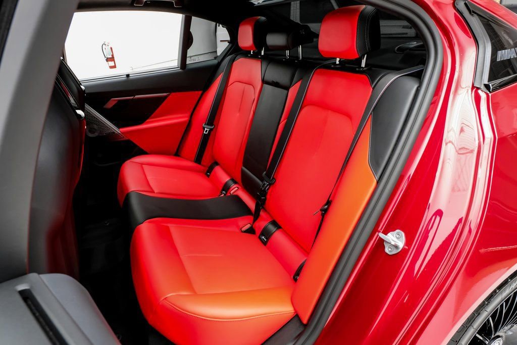 Used 2025 BMW M5 w/ Carbon Package image 32