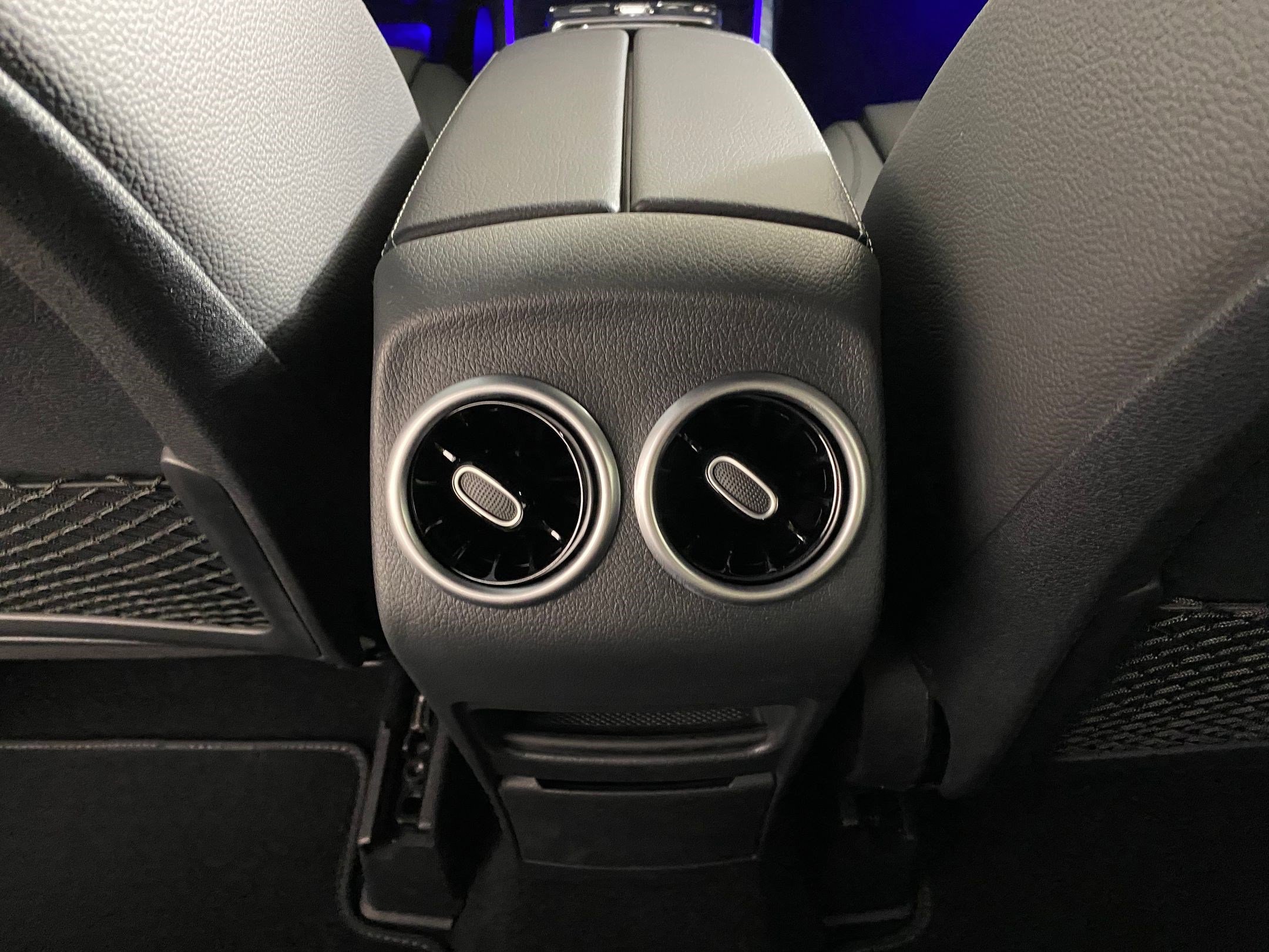 New 2025 Mercedes-Benz GLB 250 4MATIC image 27