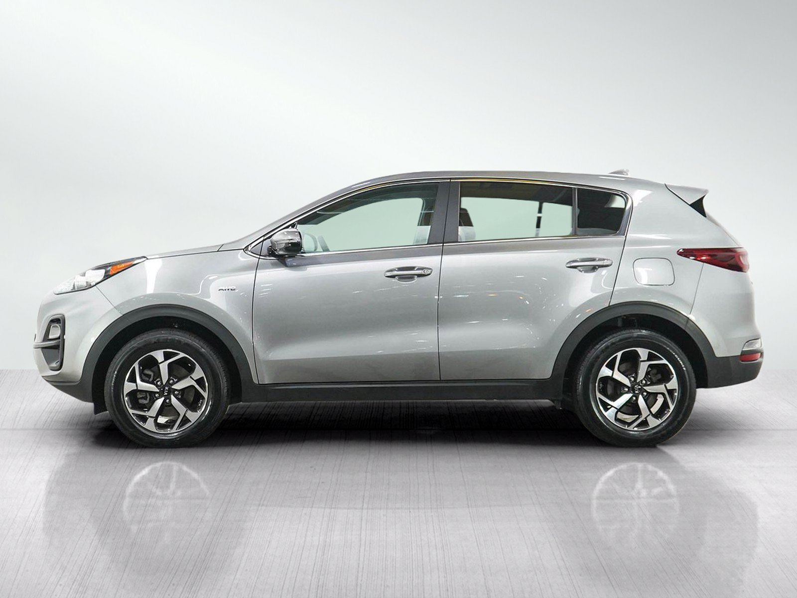 Used 2021 Kia Sportage LX w/ LX AWD Popular Package image 2