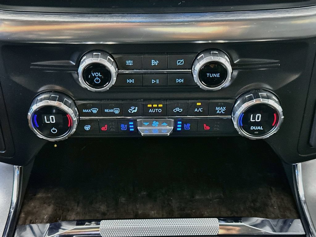 Used 2021 Ford F150 Lariat w/ Equipment Group 502A High AWD/4WD image 18