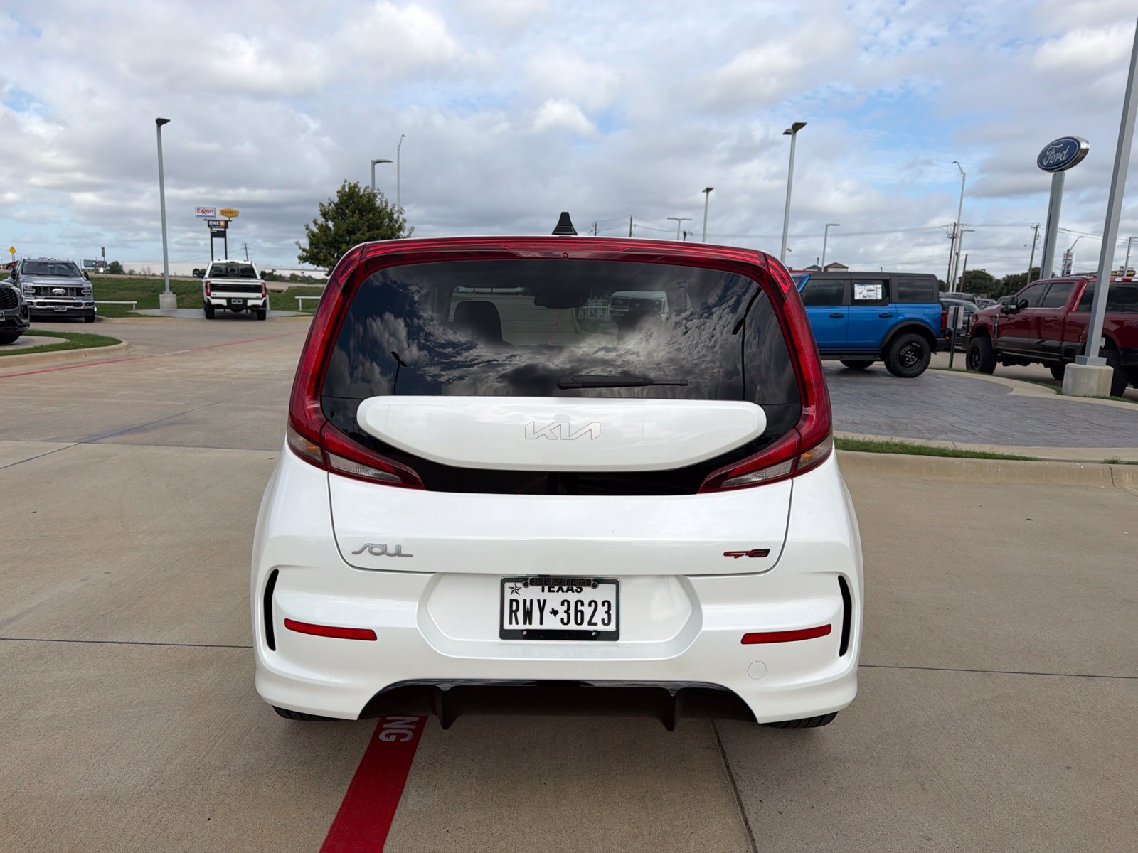 Used 2022 Kia Soul GT-Line FWD image 5