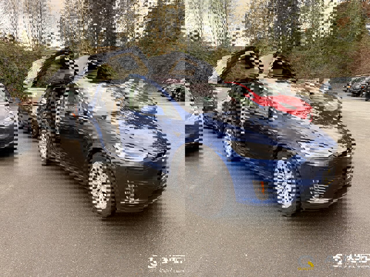 Used 2019 Tesla Model X 75D image 8