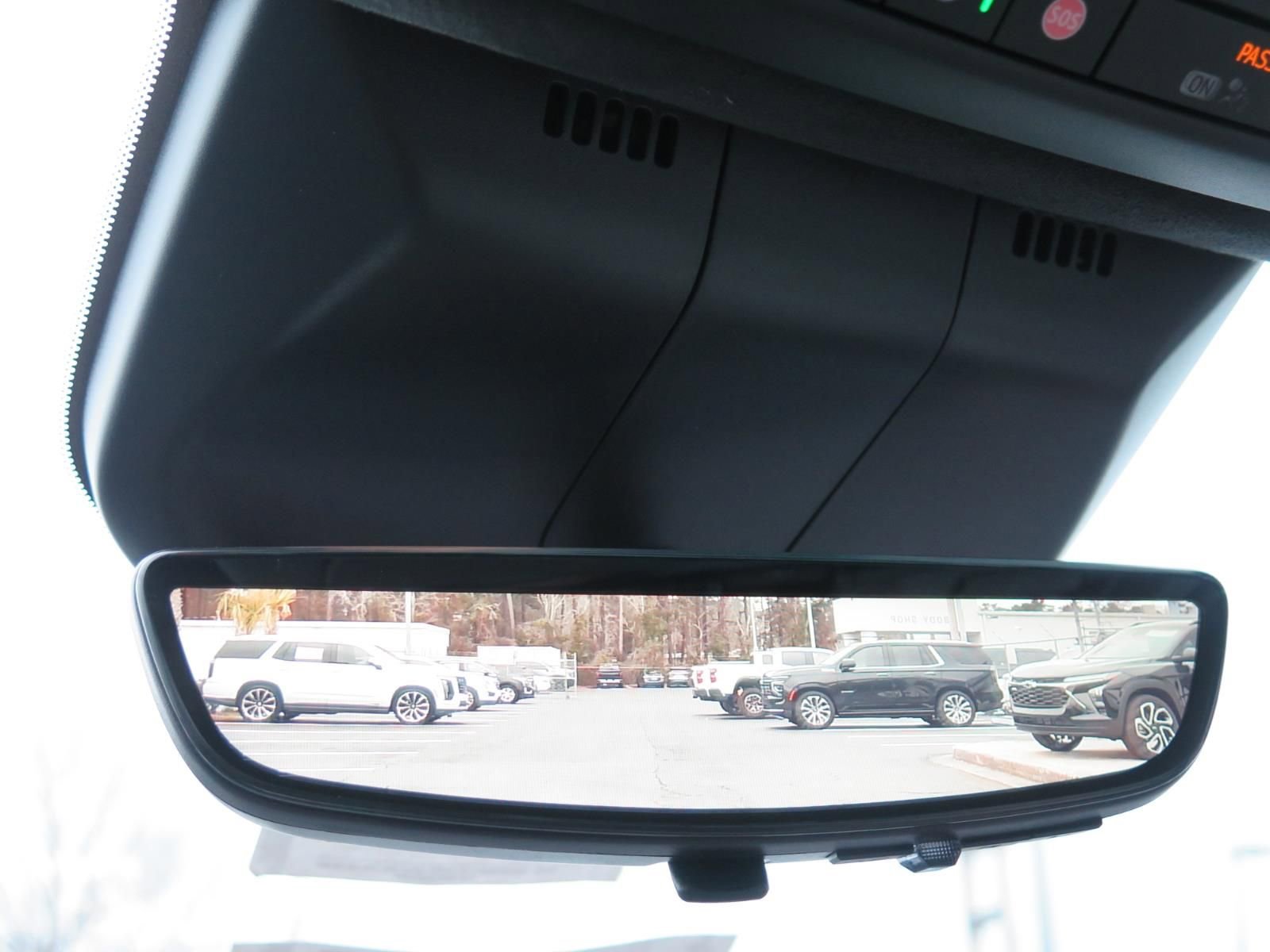 New 2026 Cadillac Escalade Platinum Luxury w/ LPO, Floor Liner Package image 20