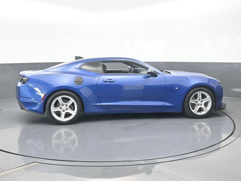 Used 2023 Chevrolet Camaro LT image 7