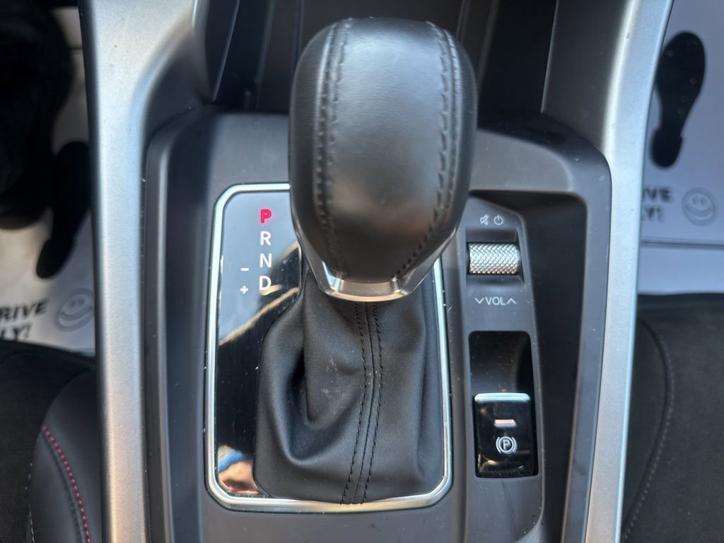 Used 2024 Dodge Hornet R/T w/ Track Pack image 31