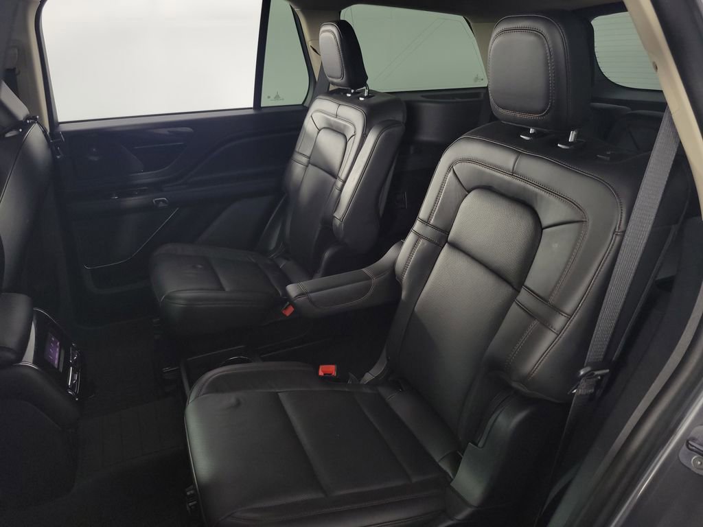 Used 2023 Lincoln Aviator Reserve w/ Elements Package Plus image 15