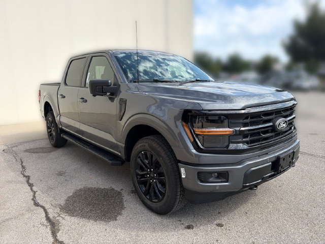 New 2026 Ford F150 XLT w/ Equipment Group 302A MID AWD/4WD image 3