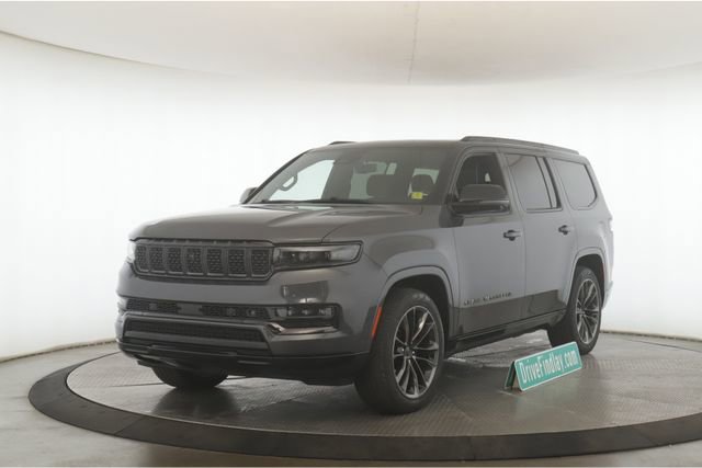 Used 2025 Jeep Grand Wagoneer Series II Obsidian w/ Quick Order Packagew 28T AWD/4WD image 10