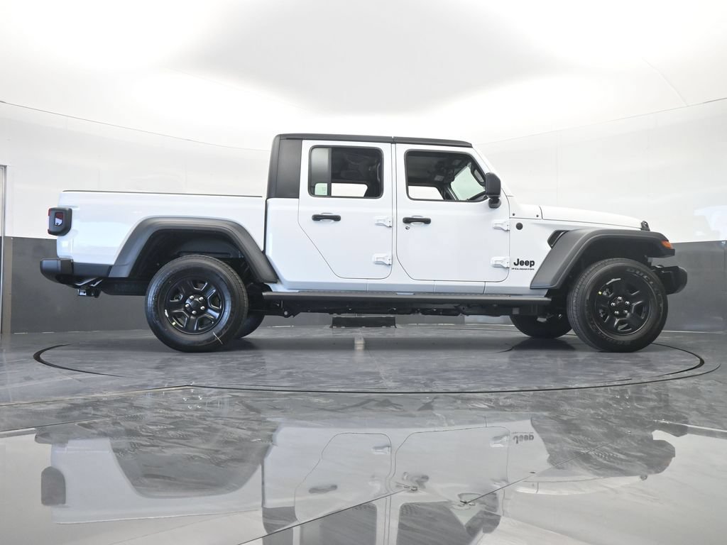 New 2026 Jeep Gladiator Sport AWD/4WD image 57