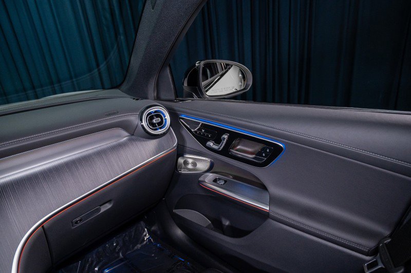 New 2026 Mercedes-Benz GLC 300 4MATIC image 23