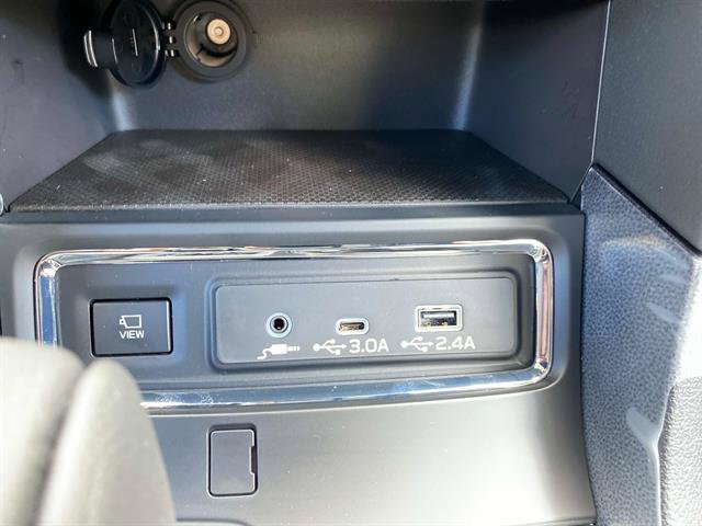 New 2025 Subaru Ascent Limited image 13