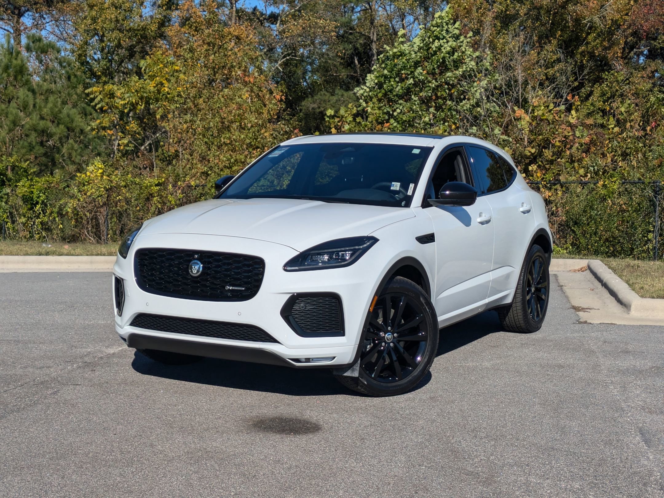 Used 2024 Jaguar E-PACE R-Dynamic SE video 1