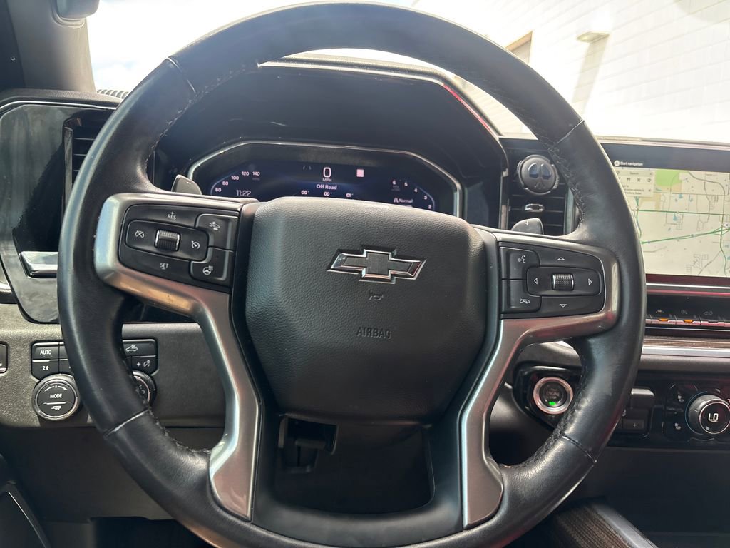 Used 2022 Chevrolet Silverado 1500 RST w/ Z71 Off-Road Package AWD/4WD image 22