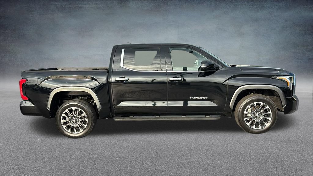 Used 2025 Toyota Tundra Limited AWD/4WD image 25