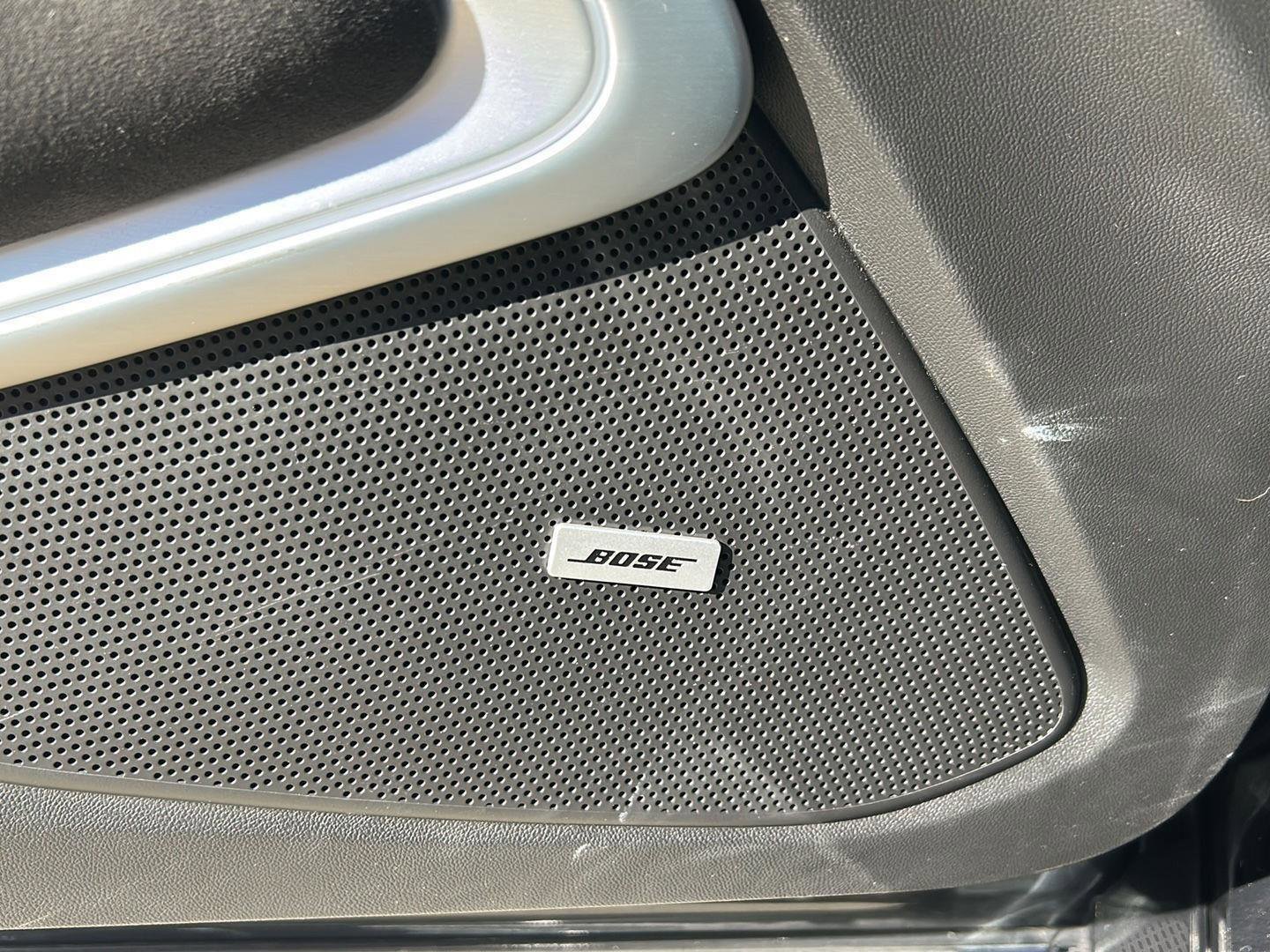 Used 2018 Chevrolet Camaro ZL1 image 21