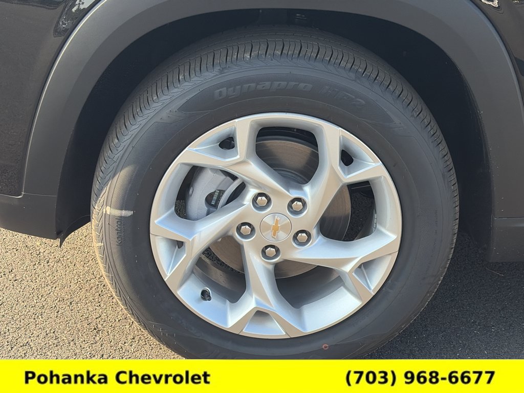 New 2026 Chevrolet Trax LS w/ LS Convenience Package FWD image 19