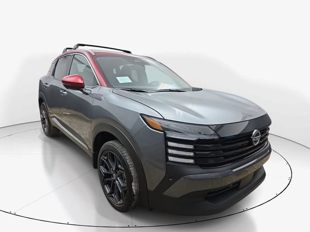 New 2026 Nissan Kicks SR w/ Cold Weather Package