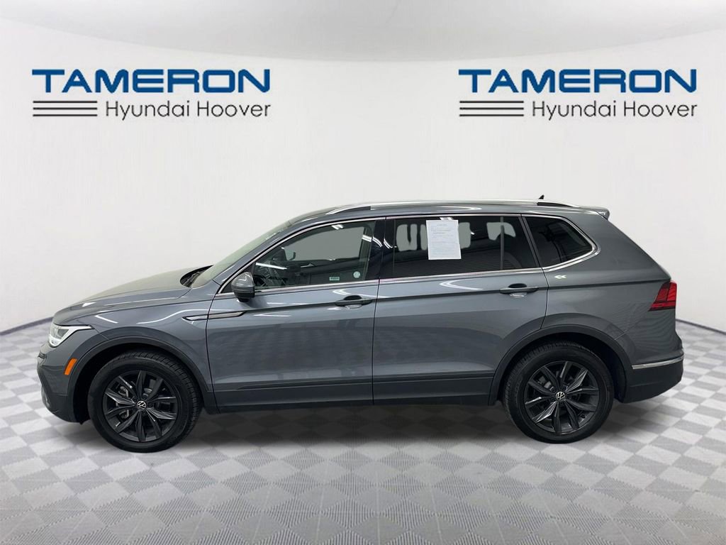 Used 2024 Volkswagen Tiguan SE image 2
