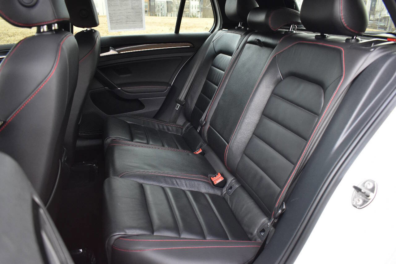 Used 2015 Volkswagen GTI Autobahn w/ Lighting Package (SEL) image 14