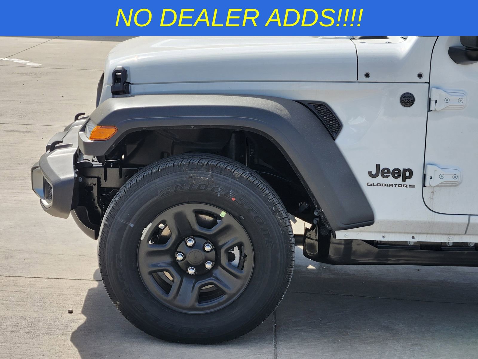 New 2026 Jeep Gladiator Sport image 10