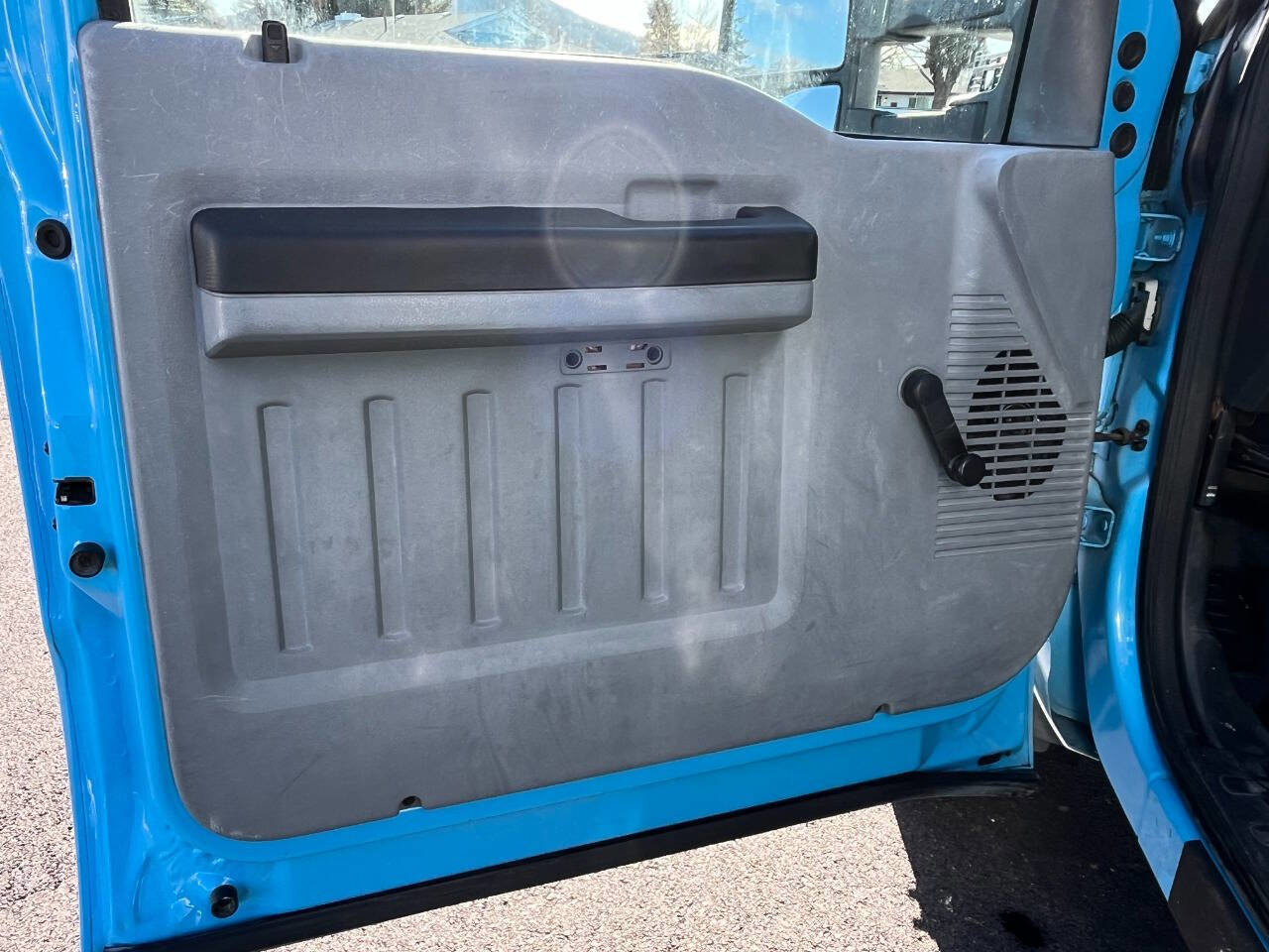 Used 2012 Ford F550 4x4 Regular Cab Super Duty w/ Payload Upgrade Pkg image 10