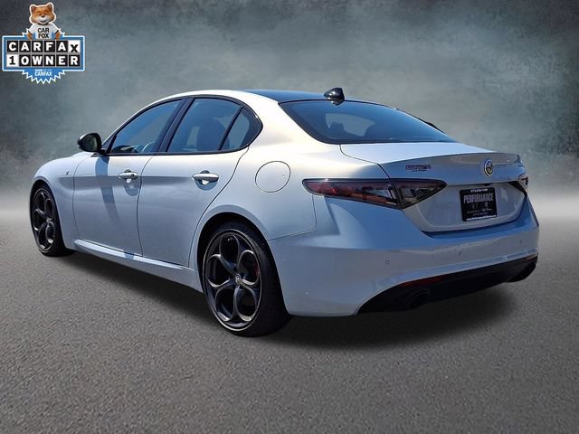 Used 2024 Alfa Romeo Giulia Ti w/ Performance Driving Package RWD image 6