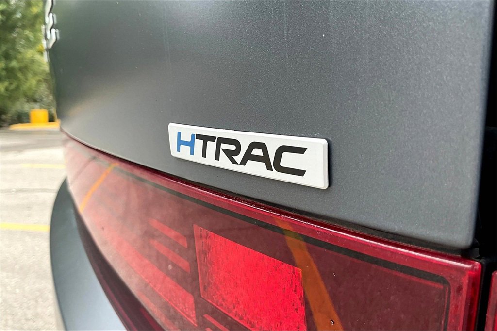 Used 2025 Hyundai Santa Fe Limited image 8