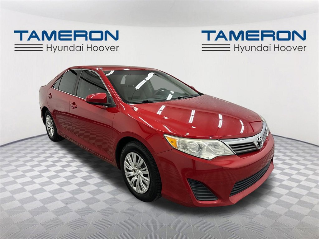 Used 2014 Toyota Camry L image 7