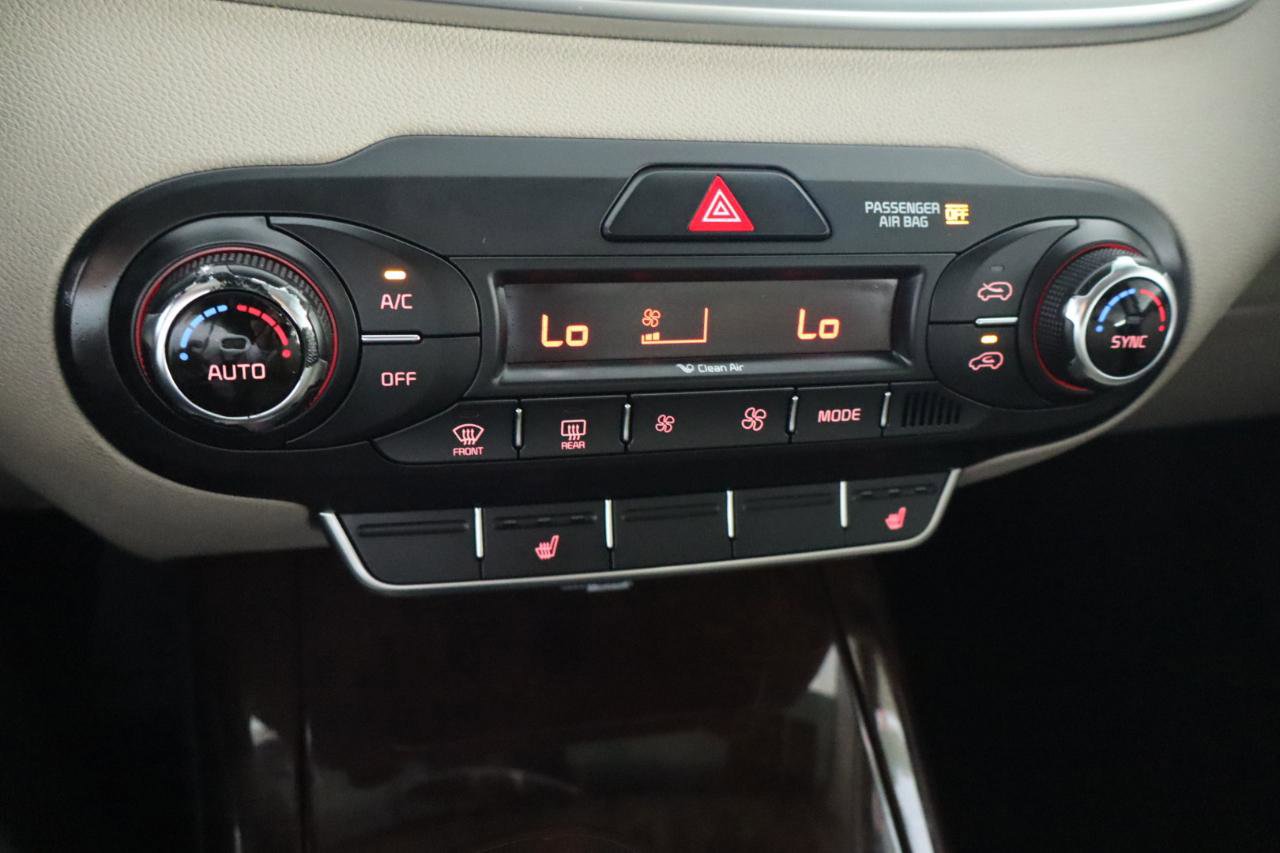 Used 2016 Kia Sorento EX image 21