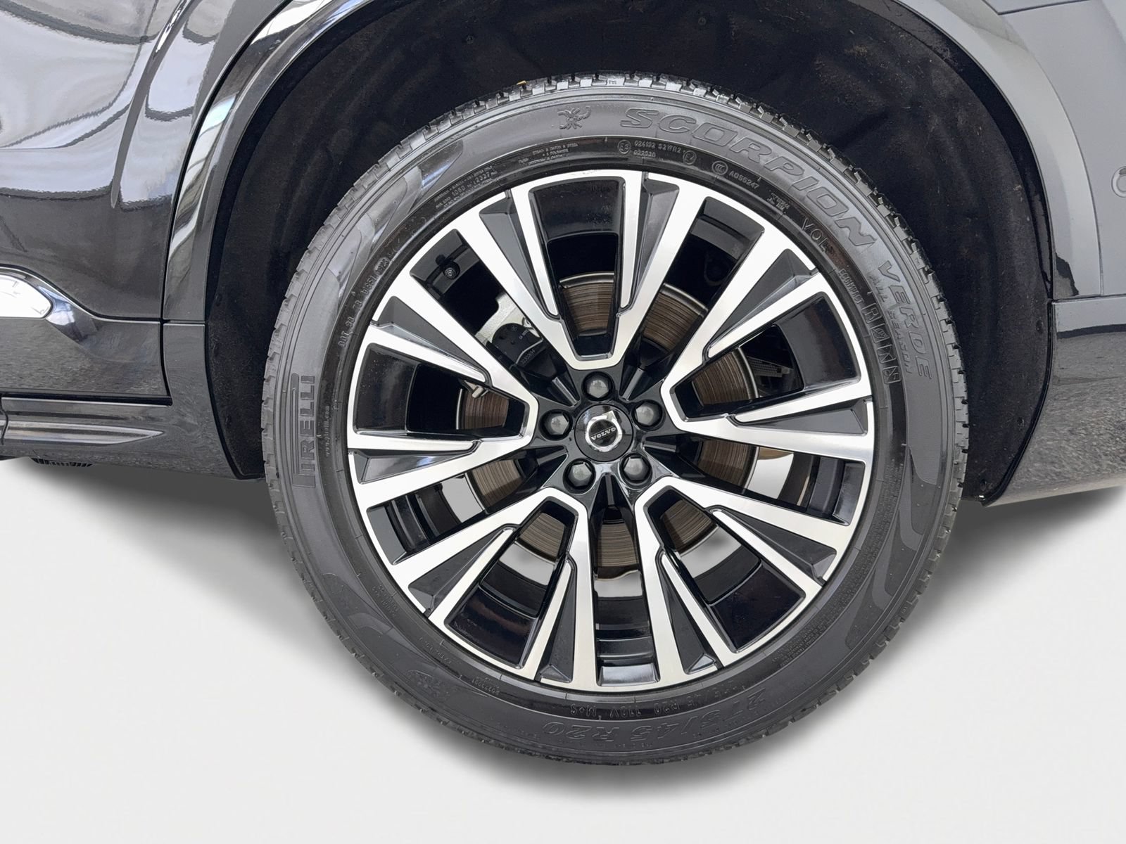 Used 2024 Volvo XC90 T8 Plus AWD/4WD image 55