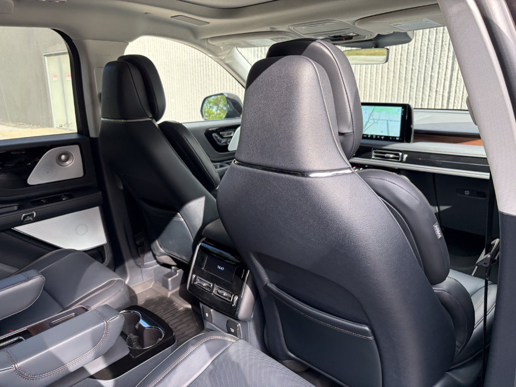 New 2026 Lincoln Aviator Reserve AWD/4WD image 23