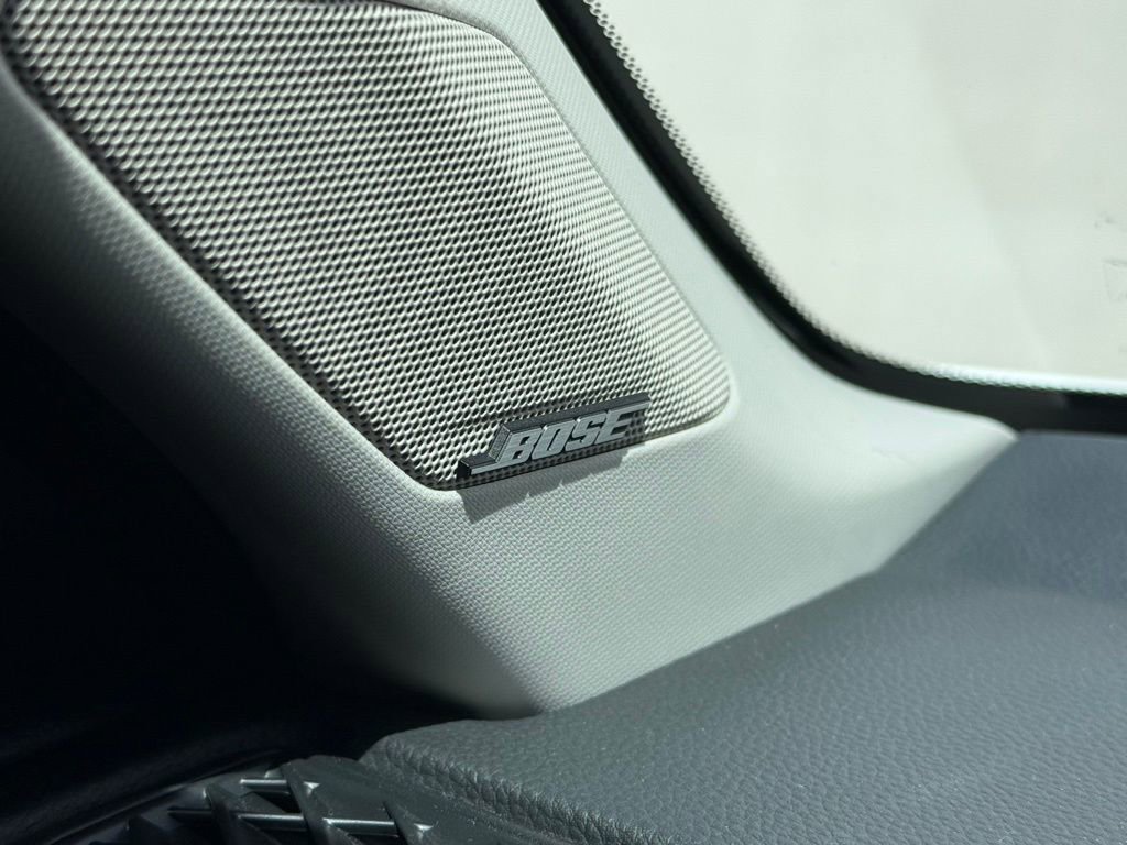 Used 2023 Honda Accord Touring image 11