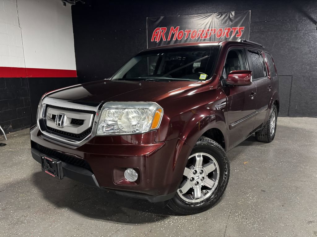 Used 2011 Honda Pilot Touring image 1