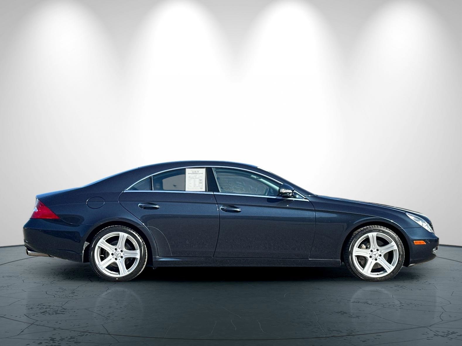Used 2006 Mercedes-Benz CLS 500 image 3